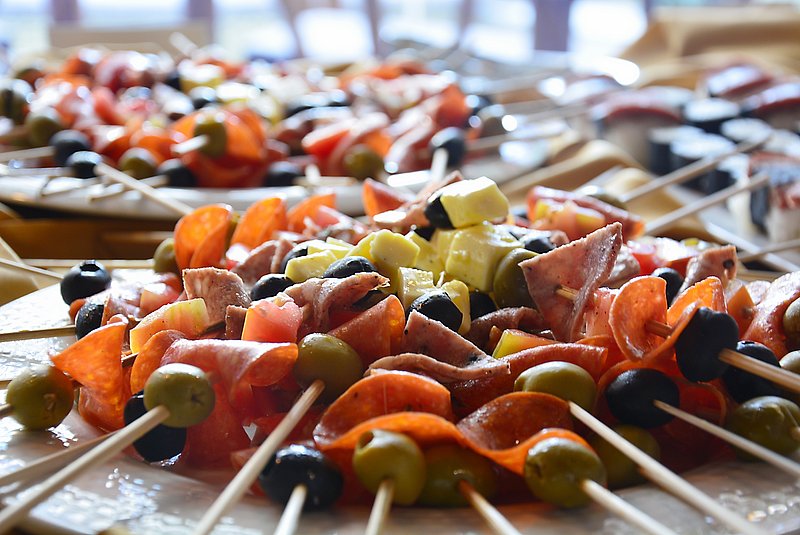 Weekend buffet at Duke's Restaurant, Scorebirds Hotel Angeles City — premium meats, salads, desserts